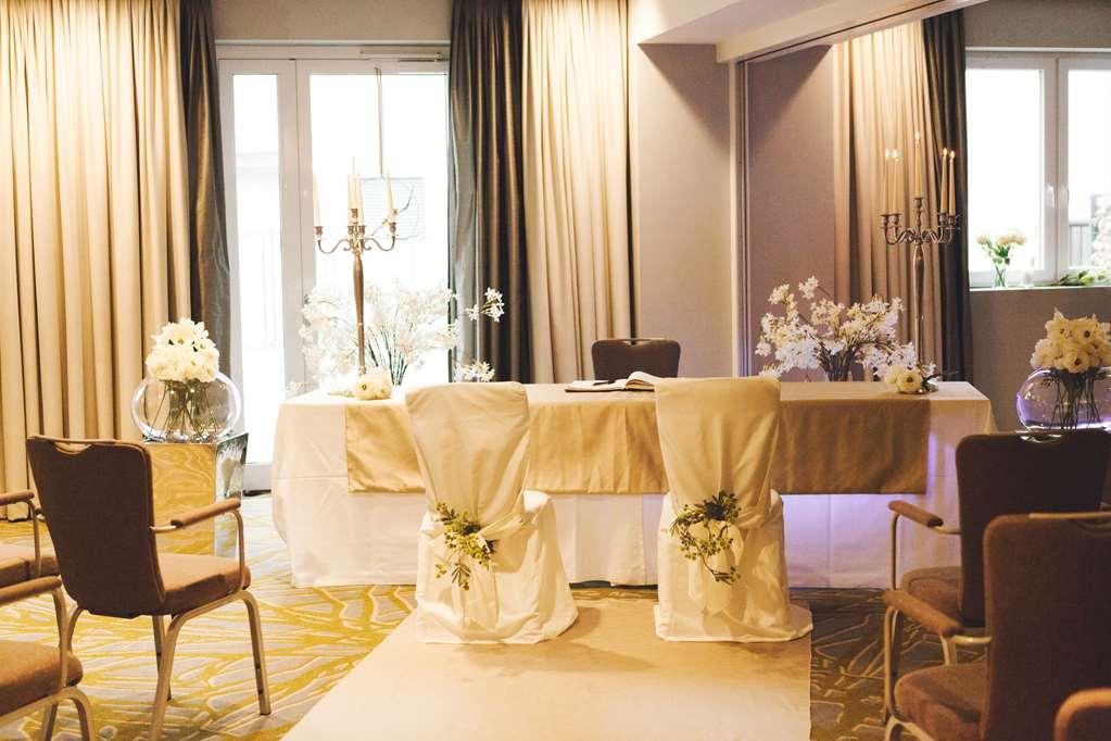 Weinhotel Kaisergarten Alzey Eksteriør bilde