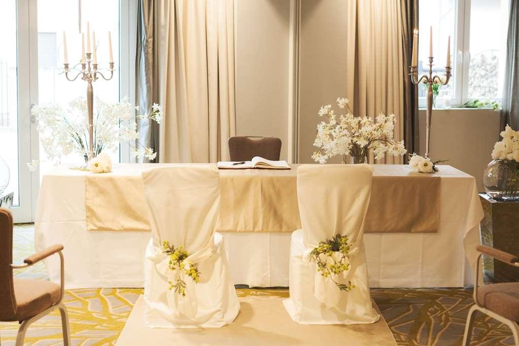 Weinhotel Kaisergarten Alzey Eksteriør bilde