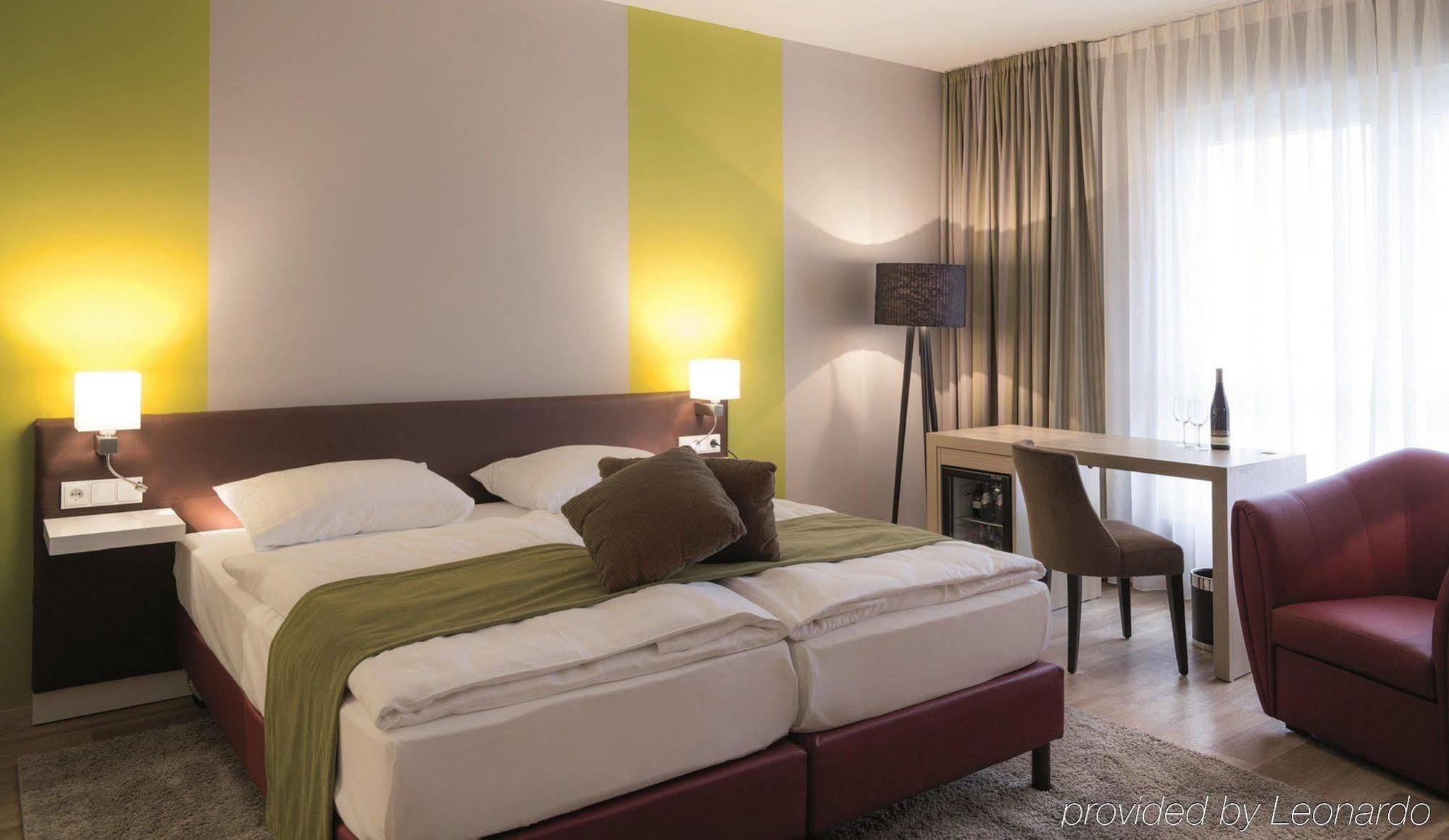 Weinhotel Kaisergarten Alzey Eksteriør bilde